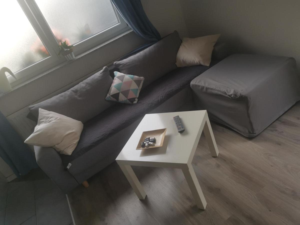 Modernes Appartement Schwarzwald Naehe Freiburg ヴィンデン・イム・エルツタール エクステリア 写真