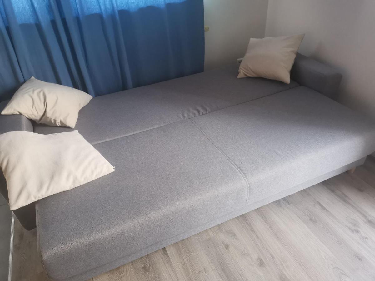 Modernes Appartement Schwarzwald Naehe Freiburg ヴィンデン・イム・エルツタール エクステリア 写真